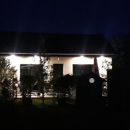 Gite Avec Option Bien-Etre Sur La Veloscenie Montigny-le-Chartif Bagian luar foto