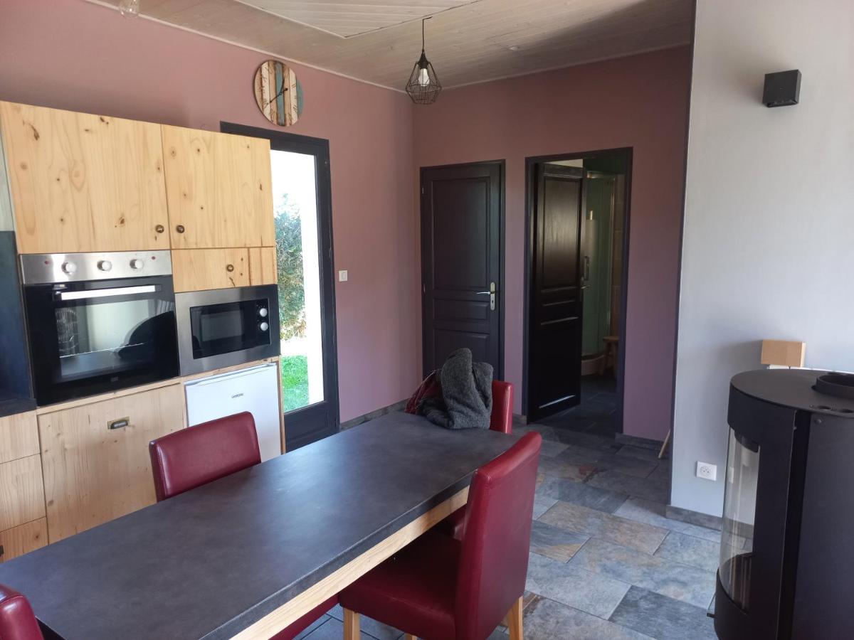 Gite Avec Option Bien-Etre Sur La Veloscenie Montigny-le-Chartif Bagian luar foto