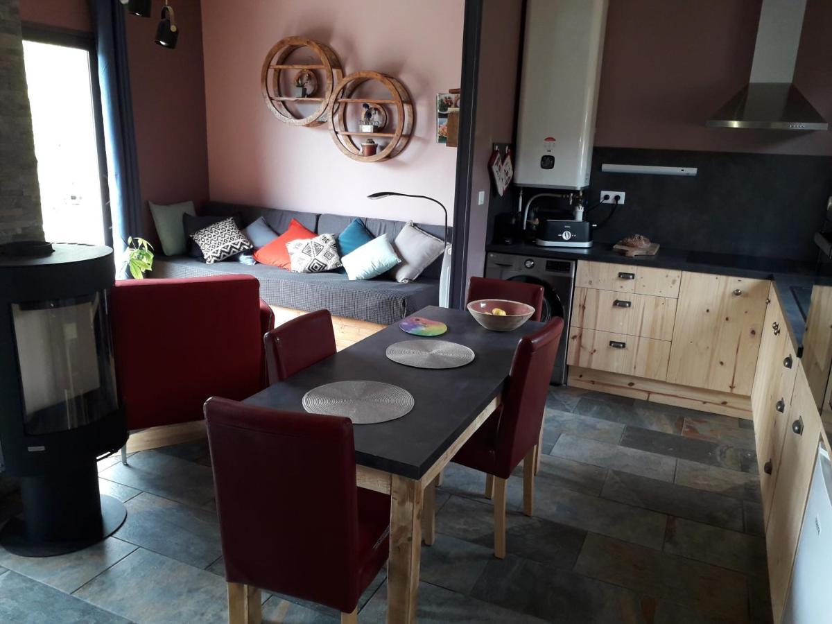 Gite Avec Option Bien-Etre Sur La Veloscenie Montigny-le-Chartif Bagian luar foto