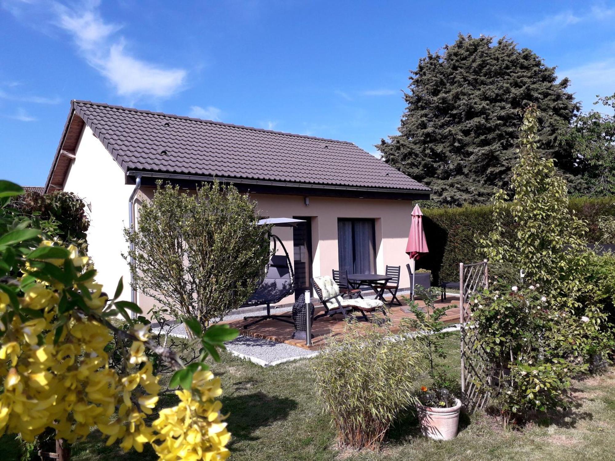 Gite Avec Option Bien-Etre Sur La Veloscenie Montigny-le-Chartif Bagian luar foto